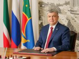 Наил Мәһдиев якынлашып килүче Белем көне белән котлый