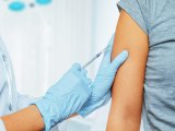 84 меңнән артык чаллылы COVID-19 вакцинасының беренче компонентын ясатты