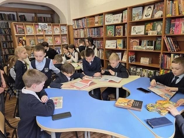 Экскурсия «Первые шаги в Книжном царстве»