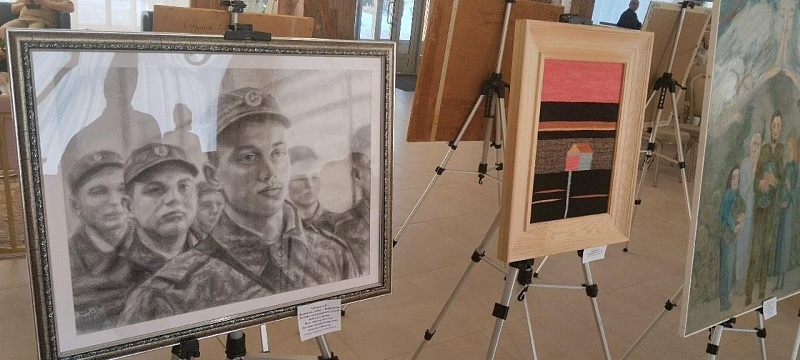 Военно-патриотическая выставка «Герои Отечества»