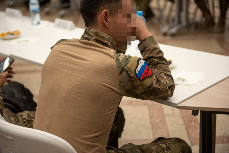 Фарид Салахов встретился с военнослужащими