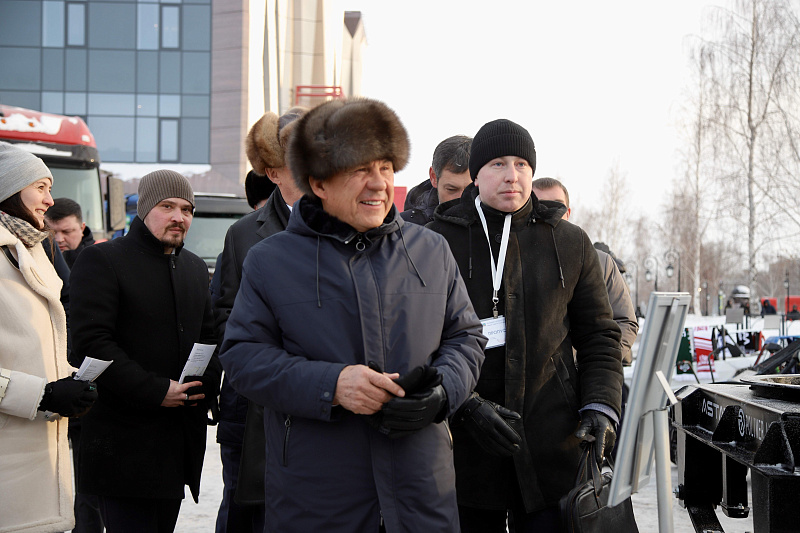 Яр Чаллы предприятиеләре нәрсә җитештерә?