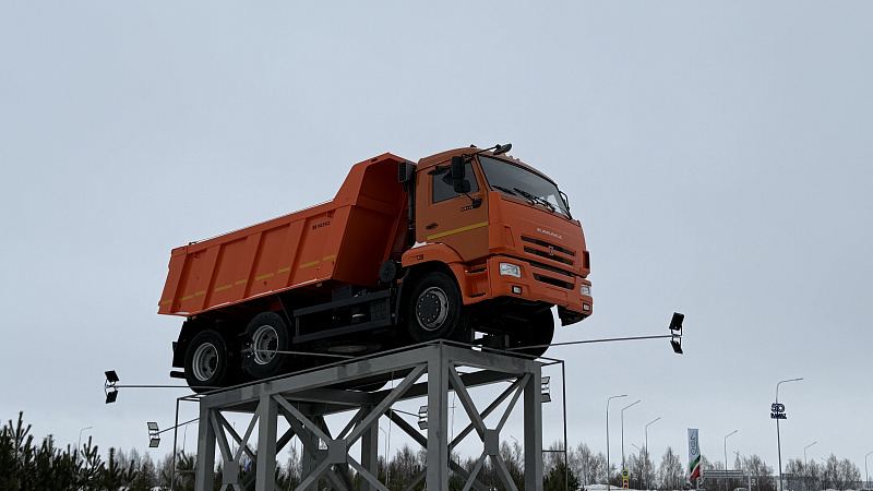 15 автомобилей «КАМАЗ» планируют установить в разных частях Набережных Челнов