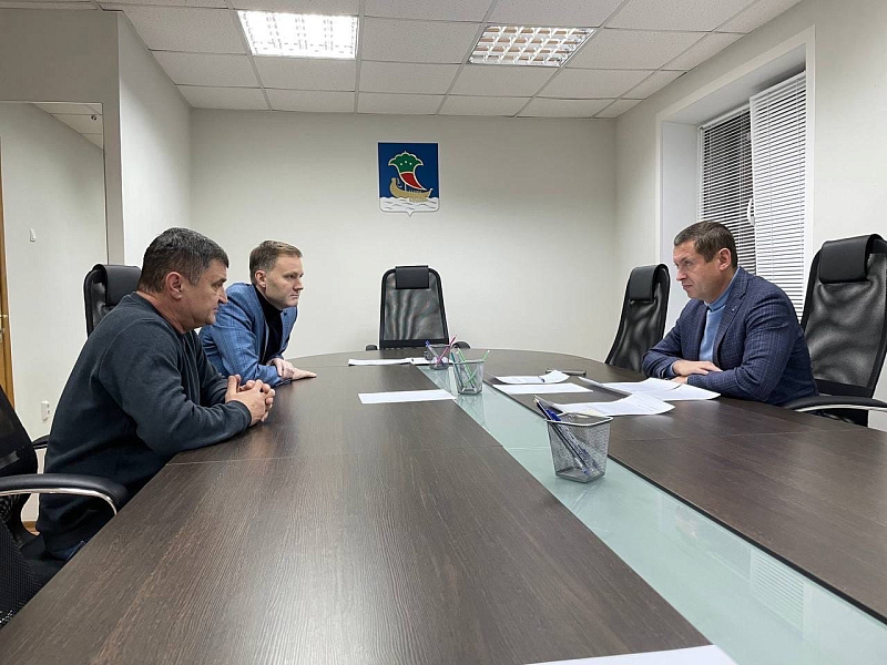 Главы районов проводят приём граждан
