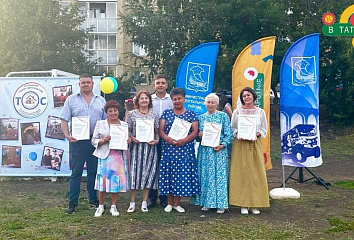 В Набережных Челнах прошел праздник двора «Лето в Татарстане!»