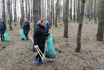 Челнинцы вышли на уборку города