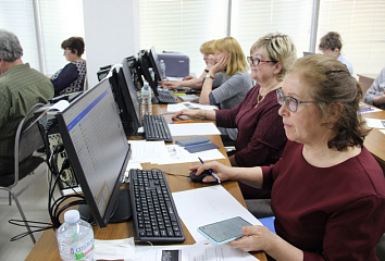Челнинцы старшего поколения приняли участие в IT-Олимпиаде