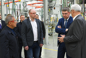 Раис Татарстана и глава Минэкономразвития посетили завод «КАМАЗ»