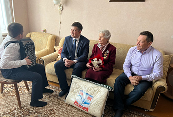 Чаллылылар блокадада яшәүчеләрне фашистлардан азат ителү көне белән котлыйлар