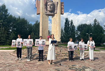 Челнинцы почтили память Мусы Джалиля
