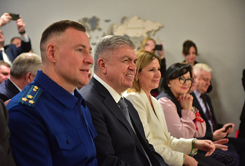 «Пусть мечты сбываются!»: детям из приюта «Асылташ» вручили подарки