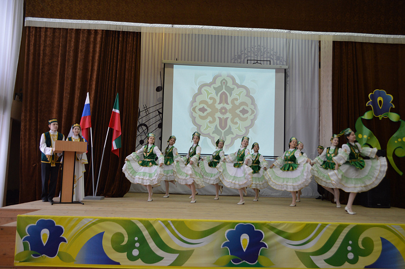 The best teacher of the Tatar language and literature has been chosen in Chelny