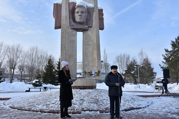 В Челнах почтили память татарского поэта Мусы Джалиля