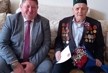 99 лет исполнилось ветерану Тагиру Юсупмурзиновичу Мурзину