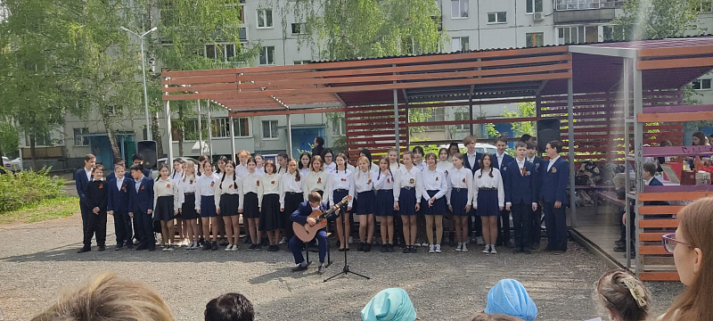 Председатели ТОС организовали праздник в честь Дня Победы для челнинцев