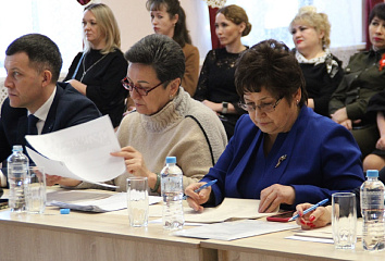 В Челнах подвели итоги конкурса «Женщина года. Мужчина года: женский взгляд»