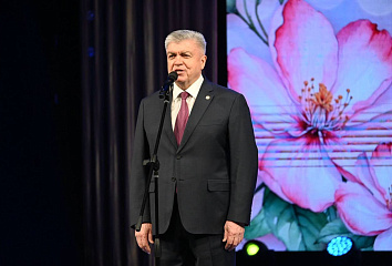 Чаллыда Әниләр көненә багышланган бәйрәм концерты узды