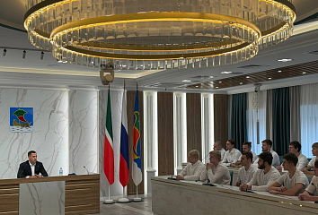 Фарид Салахов встретился с ХК «Челны»