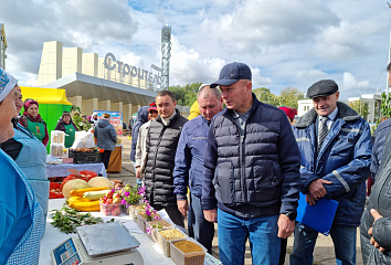В Набережных Челнах стартовали ярмарки в трех районах города