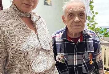 Ветеранам Великой Отечественной войны вручили юбилейную медаль