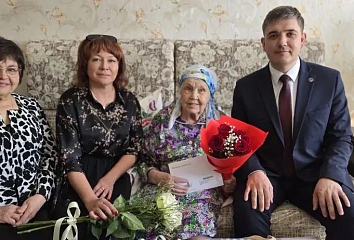 Челнинский ветеран отмечает 95-летний юбилей