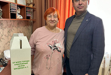 Хәрби хезмәткәрләренең гаиләләрен 23 февраль белән котлаячаклар