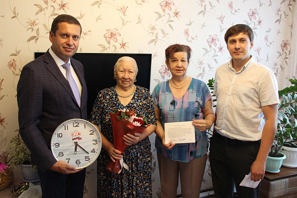Бөек Ватан сугышы ветераны юбилеен билгеләп үтә
