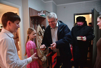 Чаллы хакиме Наил Мәһдиев Мөхәммәтовлар гаиләсендә булды