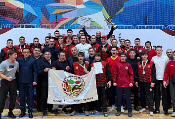 Челнинские борцы вернулись домой с победой