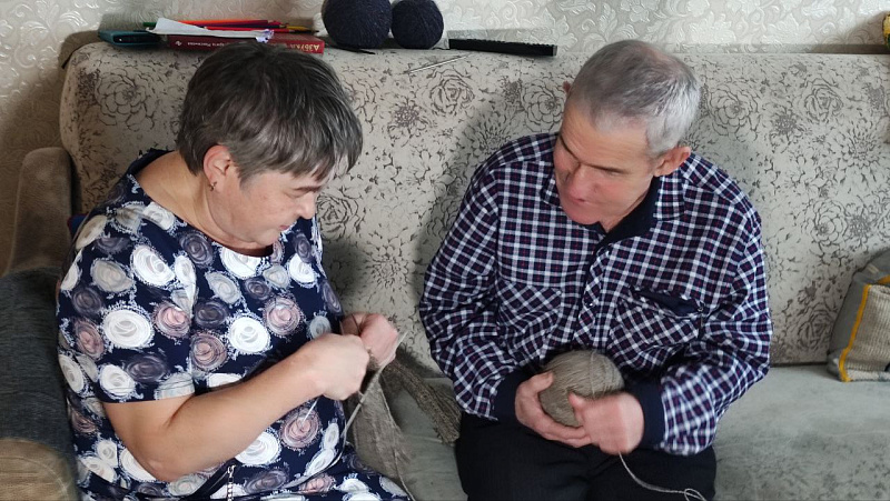 Яр Чаллы шәһәре инвалиды хәрби хезмәткәрләр өчен оекбаш бәйләде