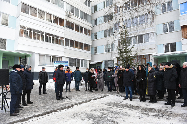 Наил Мәһдиев 48/20 йортын төзекләндергән предприятиеләргә рәхмәт белдерде