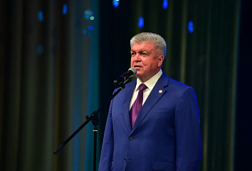 Наиль Магдеев поздравил медиков с наступающим праздником