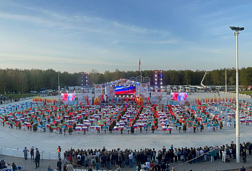 Грандиозное театрализованное представление «За Победу!» организовано в Набережных Челнах