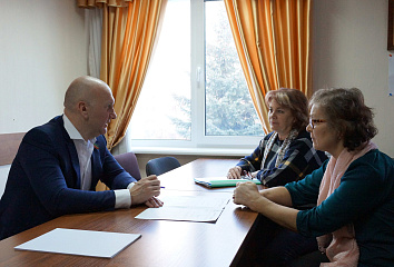 ТР Дәүләт Советы депутаты Николай Атласов гражданнарны кабул итте