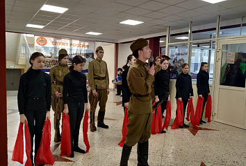 100-летие со дня рождения Ильдара Маннанова отметили в кадетской школе Челнов