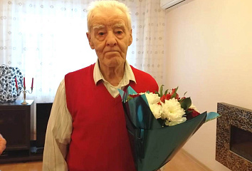 Челнинского ветерана Великой Отечественной войны поздравили с 95-летием