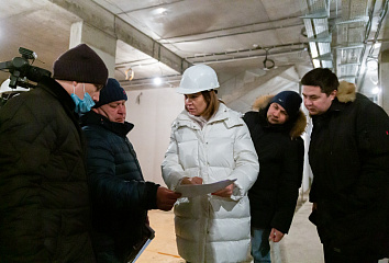 Альфия Когогина провела совещание на строительной площадке драмтеатра «Мастеровые»