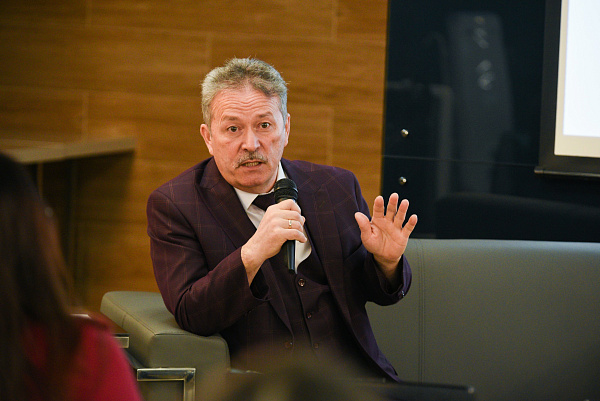Челнинским предпринимателям рассказали о возможностях нацпроекта «Производительность труда»