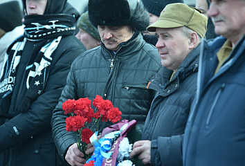 В Набережных Челнах помнят подвиг советских воинов