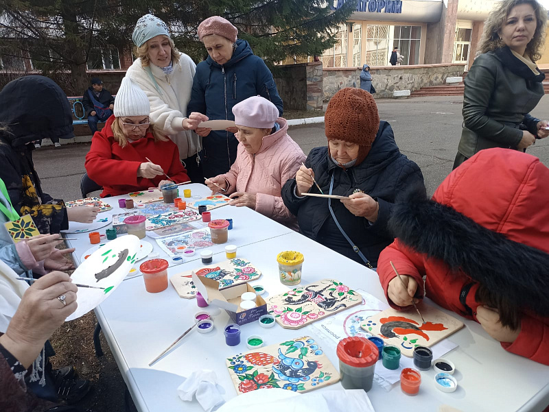 В Набережных Челнах состоялся фестиваль народов Поволжья "Город Мастеров"