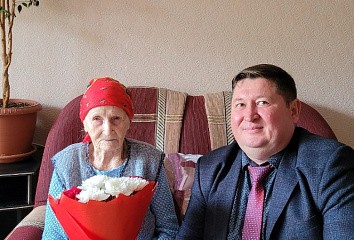 Ветеран 95 яшьлек юбилеен каршы алды