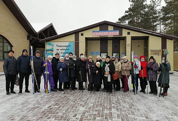 Кышкы паркта йөрү: чаңгы һәм скандинавия йөреше
