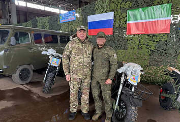 Чаллы хакиме Наил Мәһдиев хәрби хезмәткәрләр белән очрашты