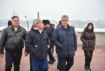 Наиль Магдеев ознакомился с очисткой реки Мелекески