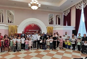 Помогли собраться в школу