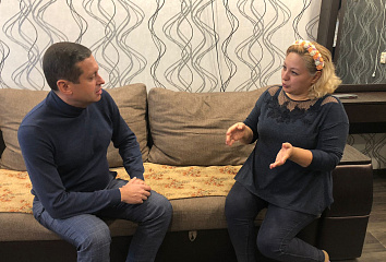 По заданию мэра города в Челнах продолжается работа с семьями мобилизованных