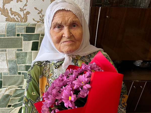Ветеранов Великой Отечественной войны поздравили с 90-летним юбилеем