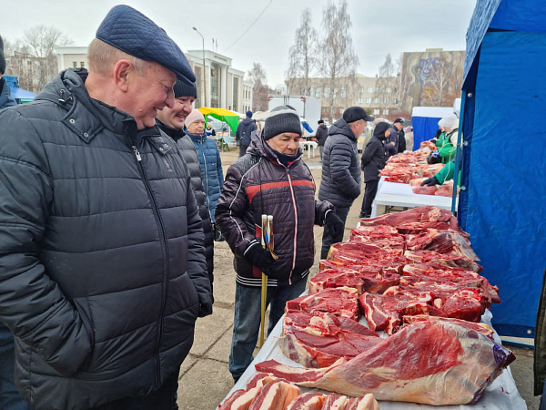 На челнинские сельхозярмарки завезли 176 тонн продукции