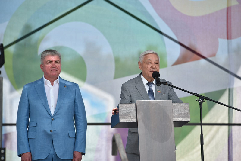 Сабантуй-2024: челнинцев поздравляет Фарид Мухаметшин и Наиль Магдеев