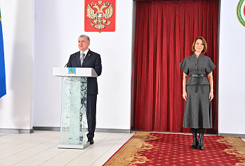 Married couples are honored in Naberezhnye Chelny.